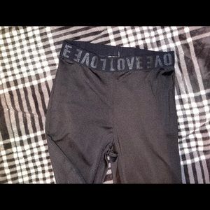 LOVE leggings
